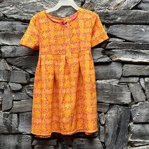 Super cute dress 🌈